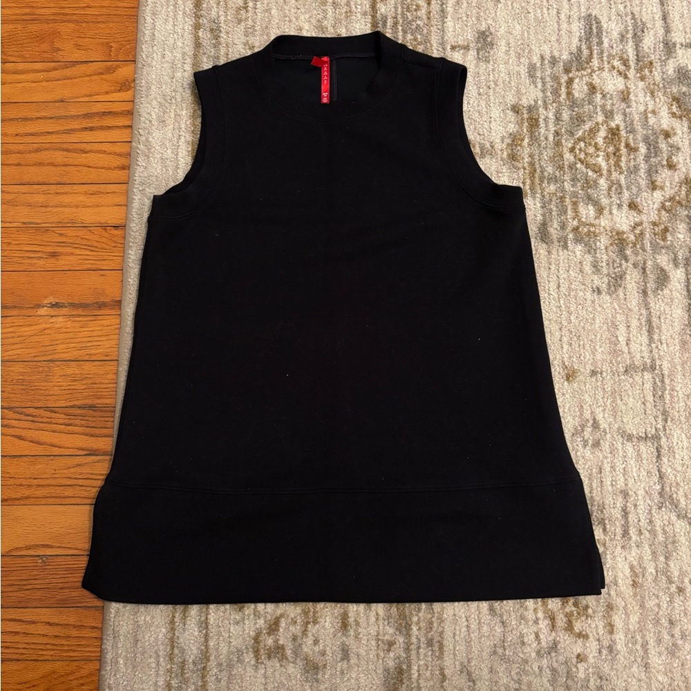 Black Spanx PLT Sleeveless Top Medium